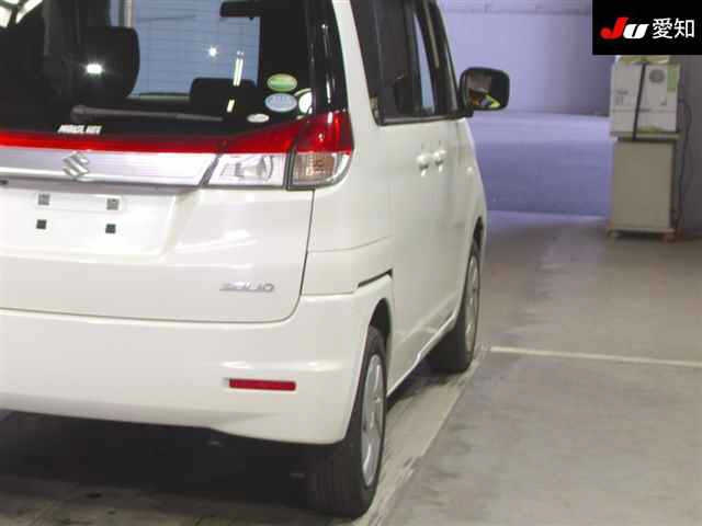SUZUKI SOLIO 2012