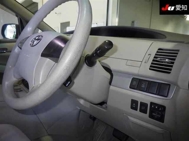 TOYOTA ESTIMA HYBRID 2009