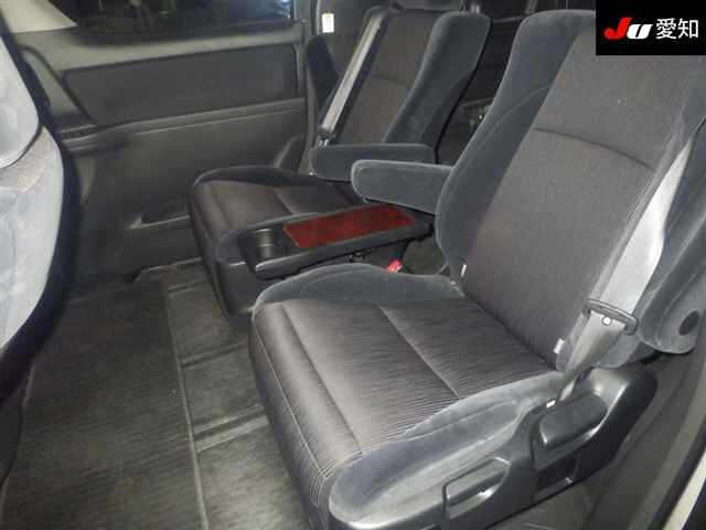 TOYOTA VELLFIRE 2008