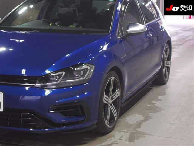 VOLKSWAGEN GOLF 2017