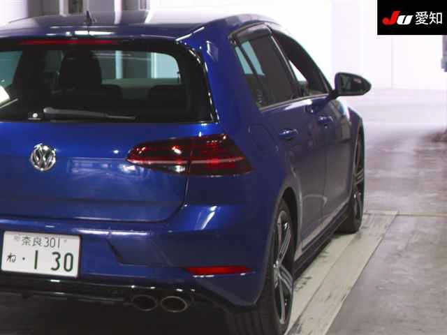 VOLKSWAGEN GOLF 2017