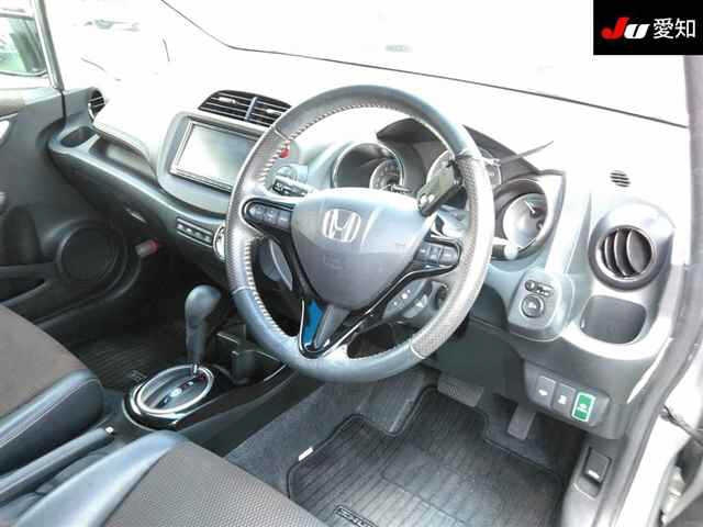 HONDA FIT SHUTTLE 2012