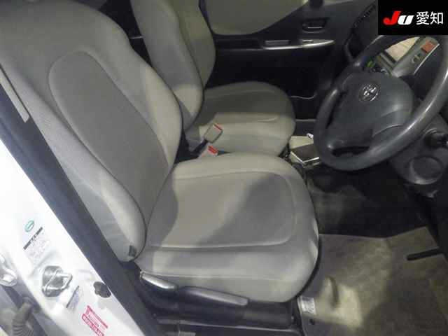 TOYOTA RACTIS 2008