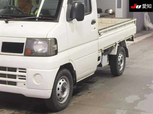 NISSAN CLIPPER TRUCK 2009