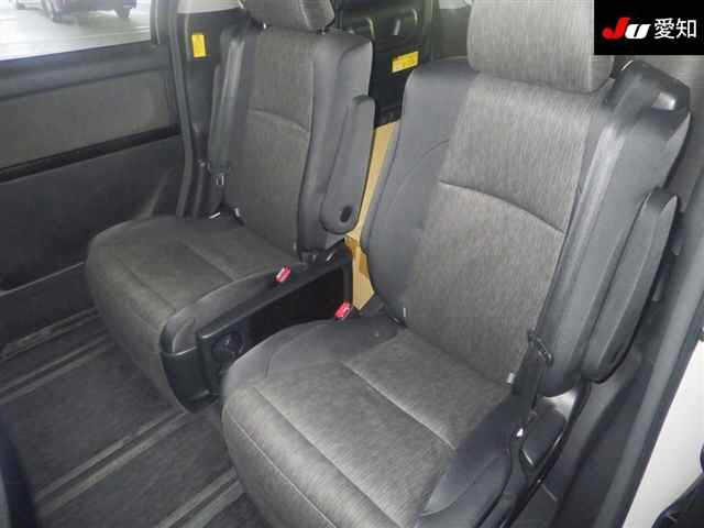 TOYOTA VELLFIRE 2014