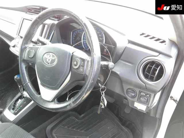 TOYOTA COROLLA AXIO 2013