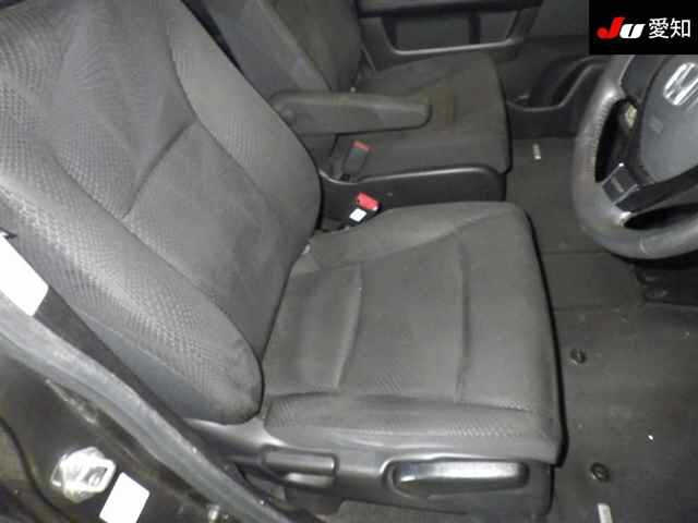 HONDA STEP WAGON 2010