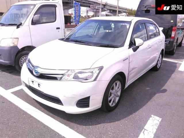 TOYOTA COROLLA AXIO 2013