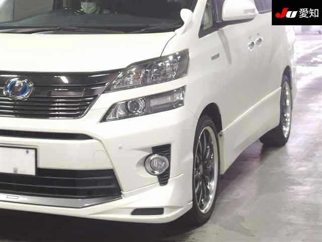 TOYOTA VELLFIRE 2014