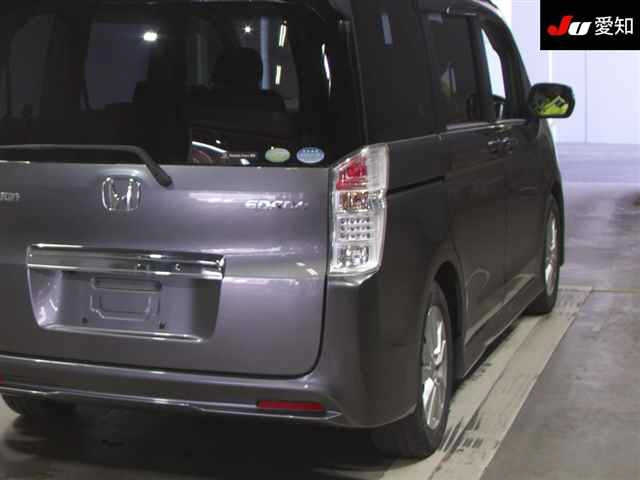 HONDA STEP WAGON 2010