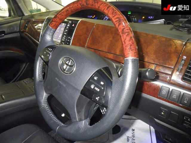 TOYOTA ESTIMA HYBRID 2012