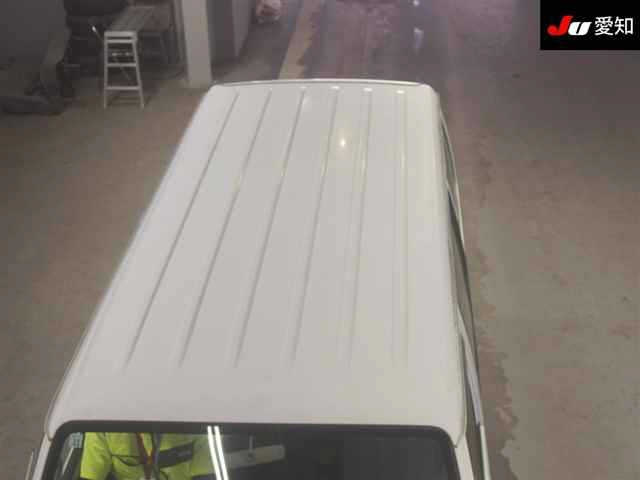 MAZDA BONGO VAN 2011