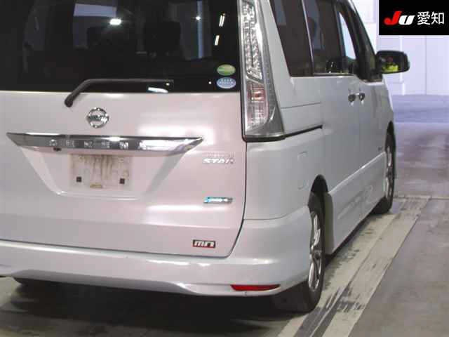 NISSAN SERENA 2013