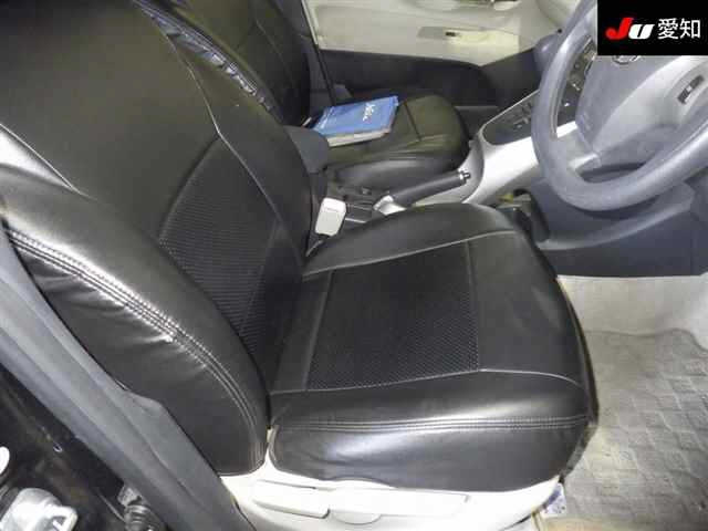 TOYOTA AURIS 2010
