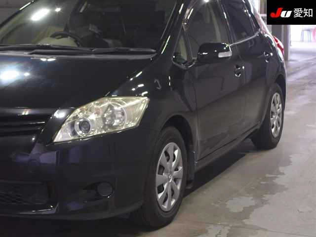 TOYOTA AURIS 2010