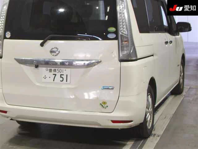 NISSAN SERENA 2015