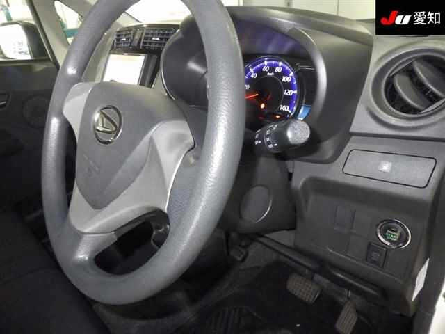 DAIHATSU MOVE 2013
