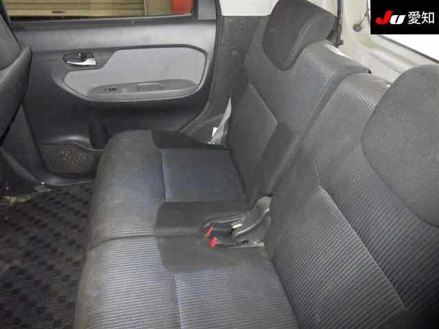 DAIHATSU MOVE 2016