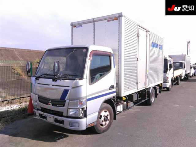 MITSUBISHI CANTER 2015