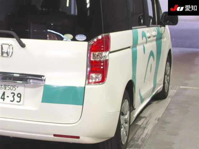 HONDA STEP WAGON 2012