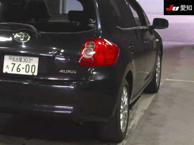 TOYOTA AURIS 2008