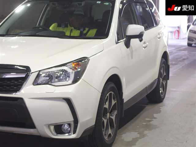SUBARU FORESTER 2015