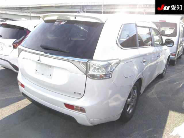MITSUBISHI OUTLANDER PHEV 2014