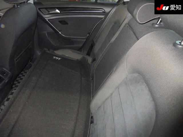 VOLKSWAGEN GOLF 2013