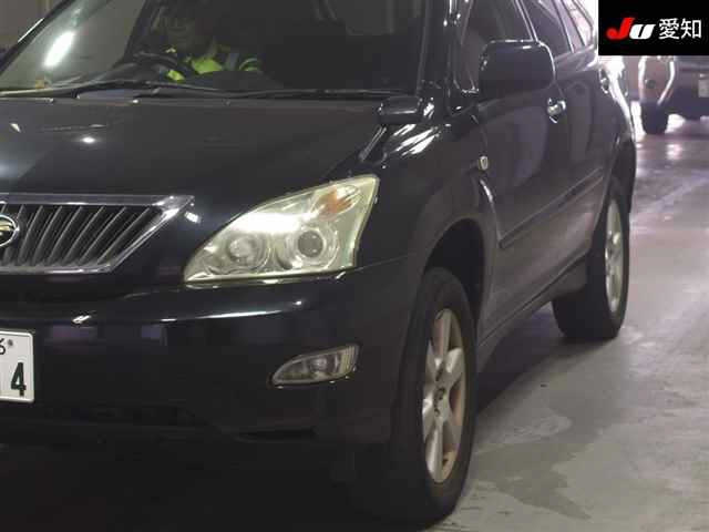 TOYOTA HARRIER 2011
