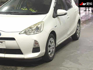 TOYOTA AQUA 2014