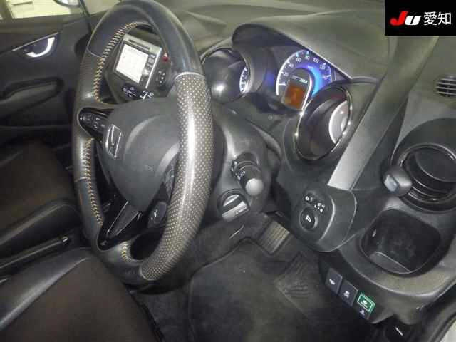 HONDA FIT SHUTTLE 2012