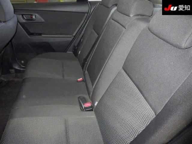 TOYOTA AURIS 2014