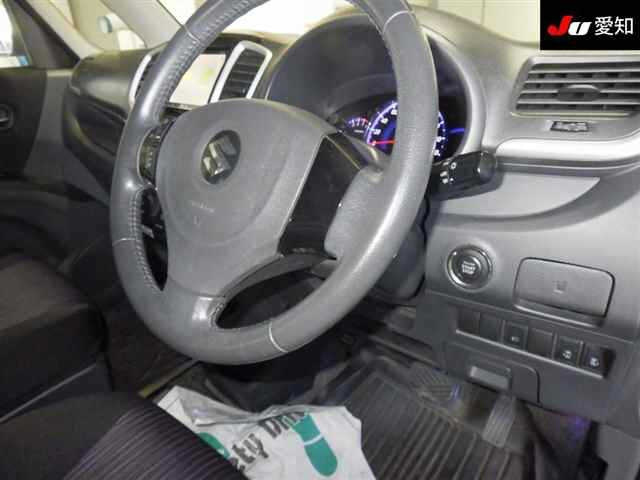 SUZUKI SOLIO 2013