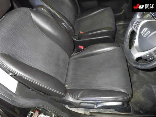 HONDA FREED 2012
