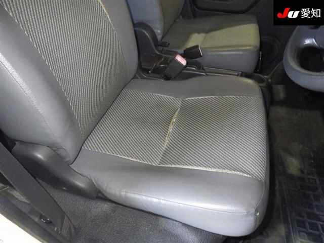 TOYOTA TOWN ACE VAN 2010