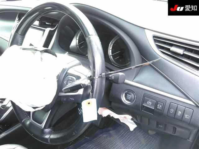TOYOTA HARRIER 2017