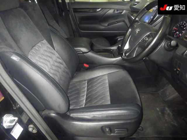 TOYOTA VELLFIRE 2017