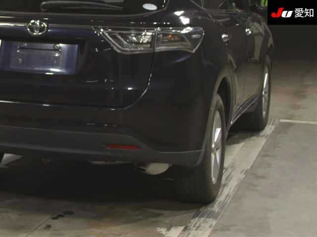 TOYOTA HARRIER 2014