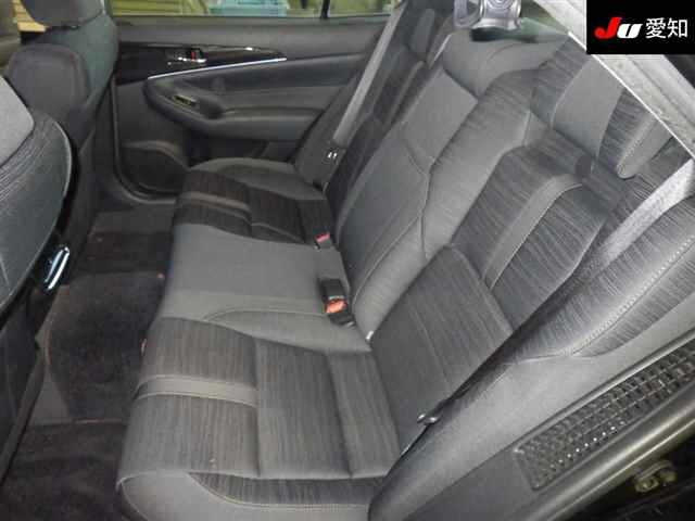 TOYOTA CROWN 2015