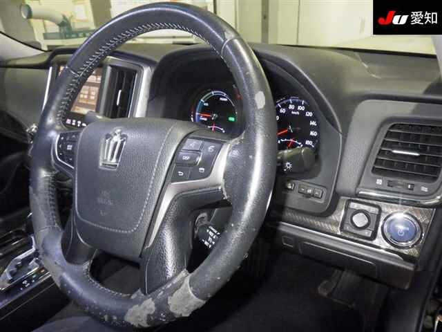 TOYOTA CROWN 2015