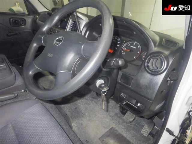 NISSAN CARAVAN VAN 2012