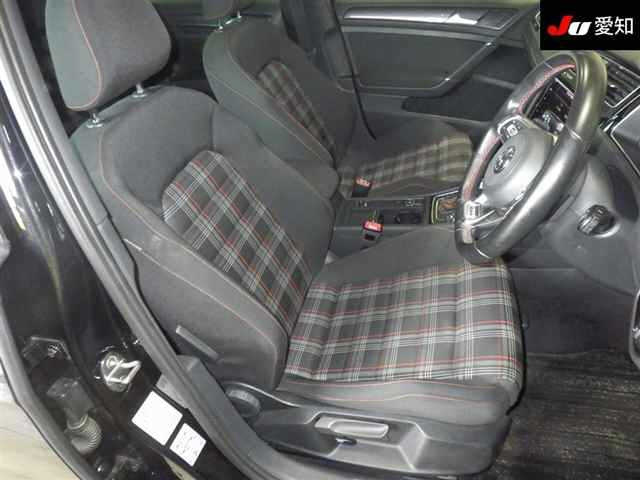 VOLKSWAGEN GOLF 2018
