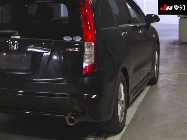HONDA STREAM 2009
