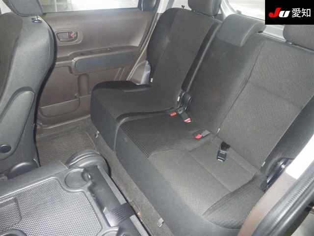 TOYOTA SPADE 2016
