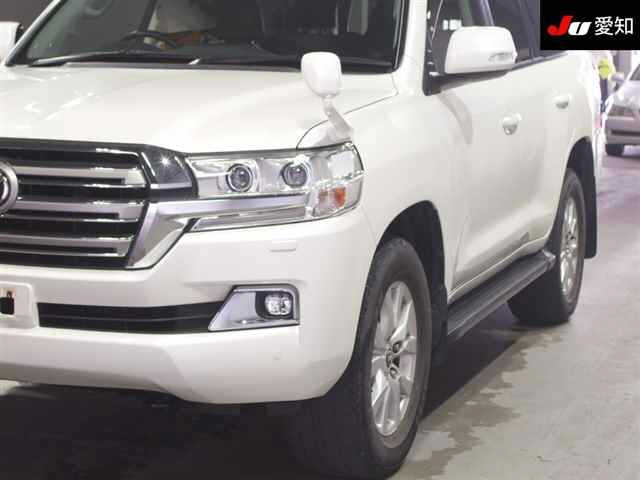 TOYOTA LAND CRUISER 2017