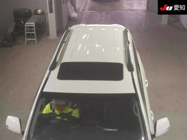 TOYOTA LAND CRUISER 2017