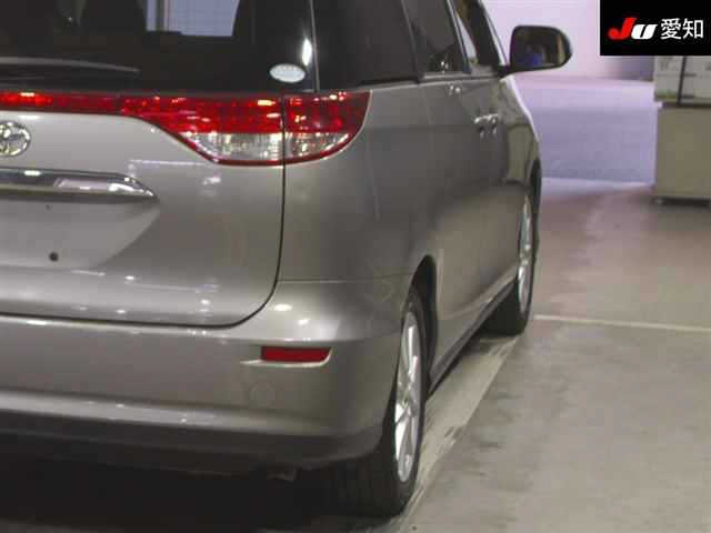 TOYOTA ESTIMA 2012