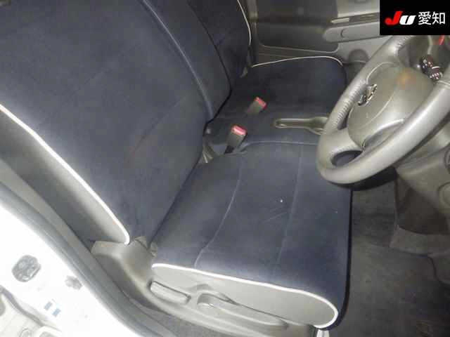 NISSAN CUBE 2012
