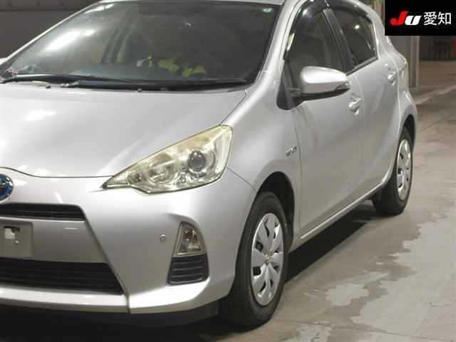 TOYOTA AQUA 2014
