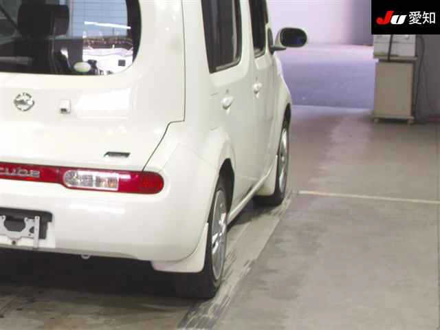 NISSAN CUBE 2012